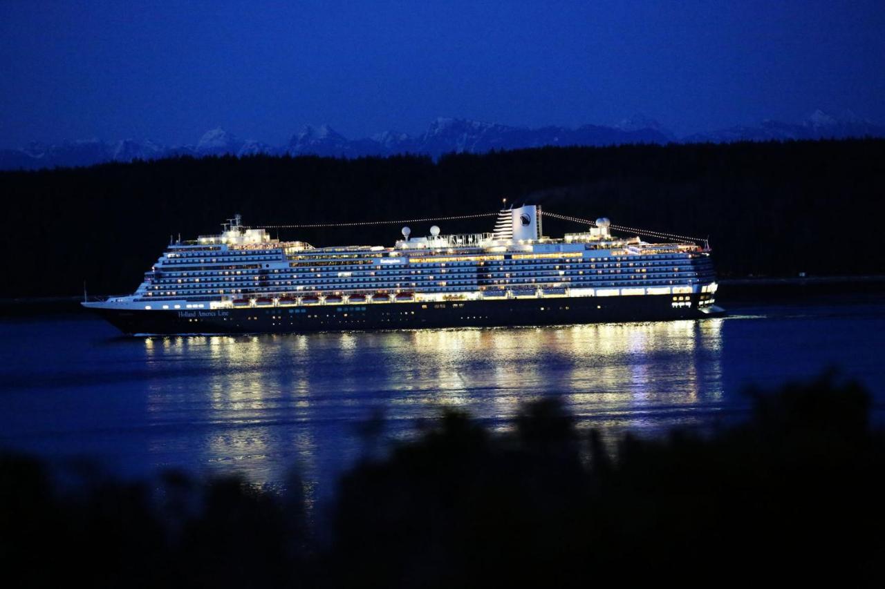Ocean'S Edge Suite Campbell River Exterior photo