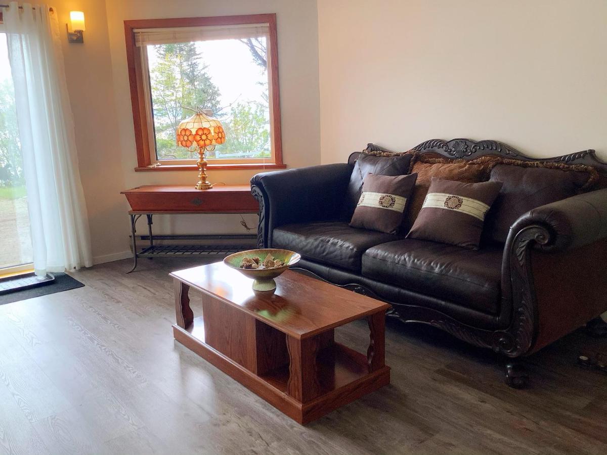 Ocean'S Edge Suite Campbell River Exterior photo