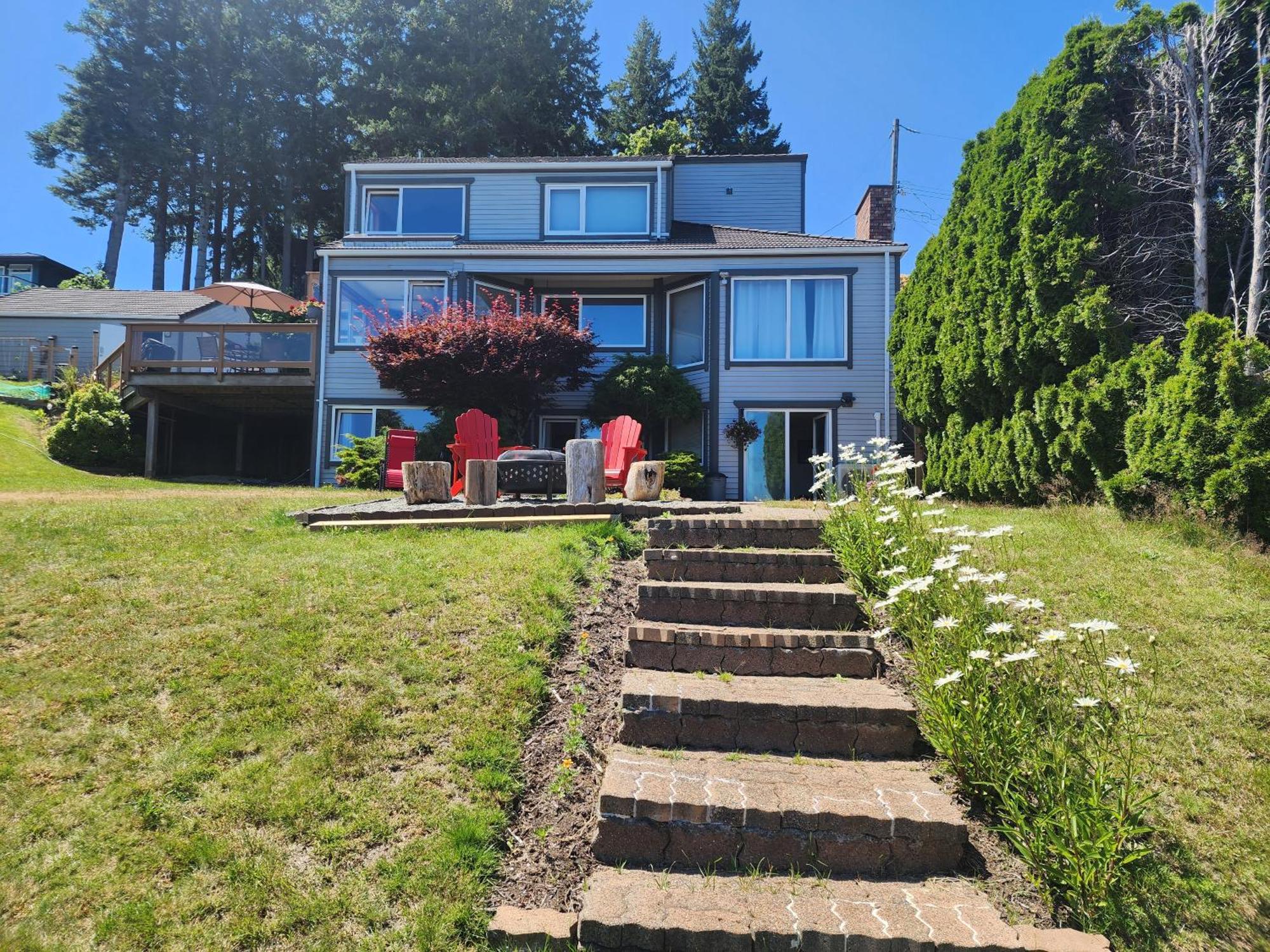 Ocean'S Edge Suite Campbell River Exterior photo